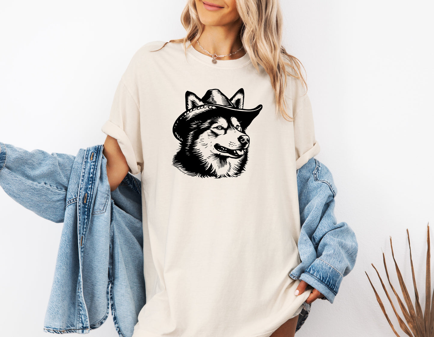 Western Alaskan Malamute T-Shirt